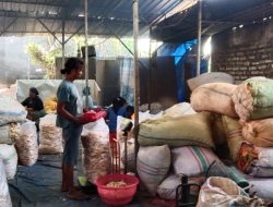 Produksi Keripik Singkong Manding Melimpah, UKM di Sumenep Tersendat Pemasaran