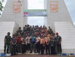 Karya Bakti Kolaborasi, TNI di Sumenep Bersihkan TMP Jokotole Sumenep