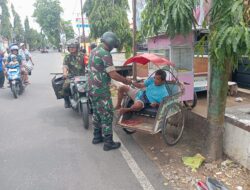 Rutinitas Setiap Jumat, Koramil 0827/01 Kota Bagikan Ratusan Nasi Kotak Gratis